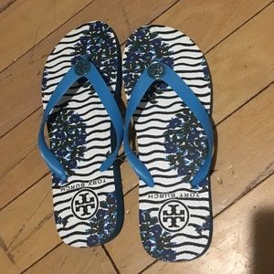 Tory Burch Shoes - Tory Burch Printed Flip Flops Tory Burch Shoes - Tory Burch Printed Flip Flops